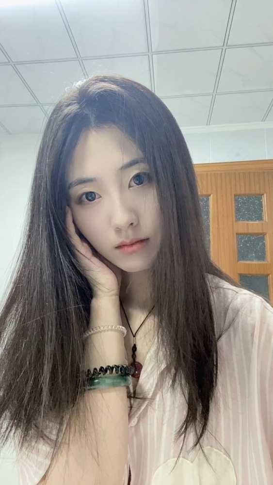 顺德区容桂化妆师下海-容容
