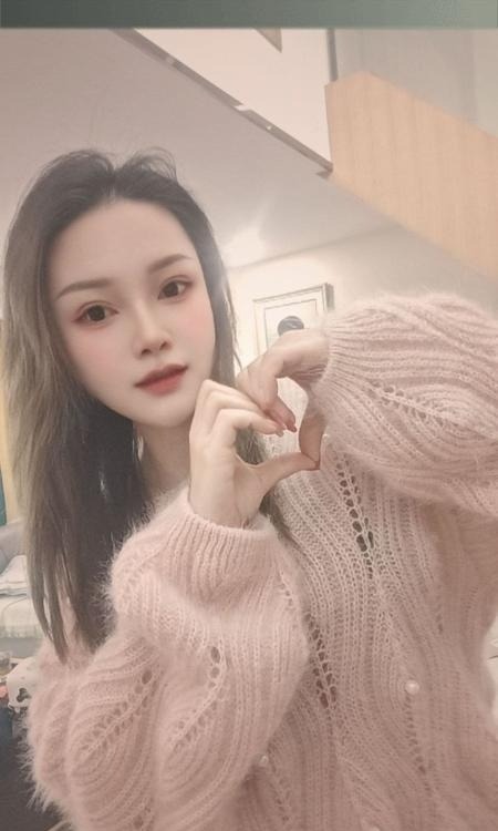 热情服务型姐姐小小