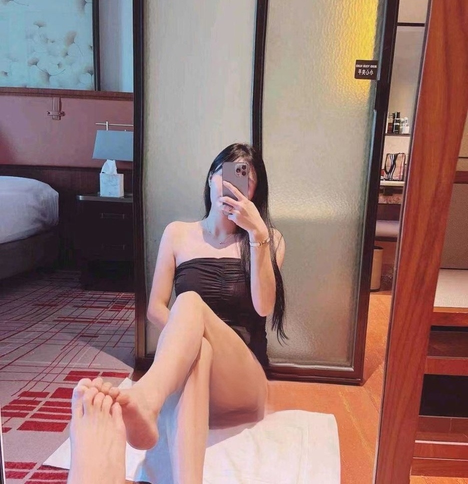 西西